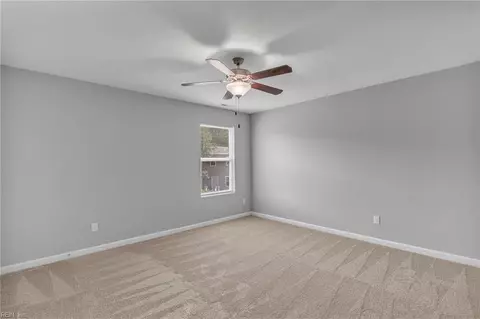 Entry Way - 6335 Devonshire Rd, Norfolk, VA 23513 photo 9 of 10