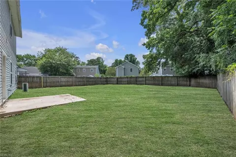 Exterior - 6335 Devonshire Rd, Norfolk, VA 23513 photo 6 of 6