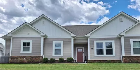 1010 Paragon Way #C, Suffolk, VA 23435