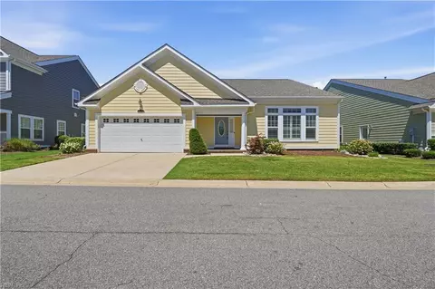 137 Beacon Rn Run, Suffolk, VA 23435