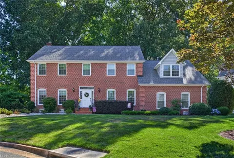 508 Birkdale Ct, Yorktown, VA 23693