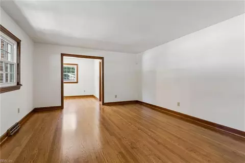Living - 1667 Neptune Dr, Hampton, VA 23669 photo 1 of 3