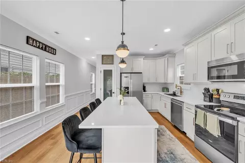 Kitchen - 714 Ridgeway Ave, Hampton, VA 23661 photo 3 of 4
