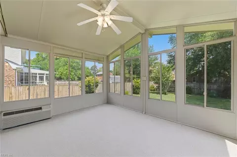 Exterior - 27 Bonney Ln, Hampton, VA 23669 photo 3 of 7