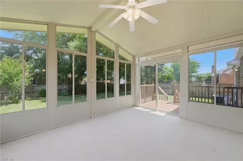 Exterior - 27 Bonney Ln, Hampton, VA 23669 photo 2 of 7