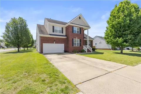 513 Telfyan Dr, Chesapeake, VA 23320