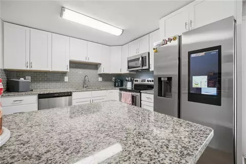 Kitchen - 2025 Nickerson Blvd, Hampton, VA 23663 photo 2 of 3