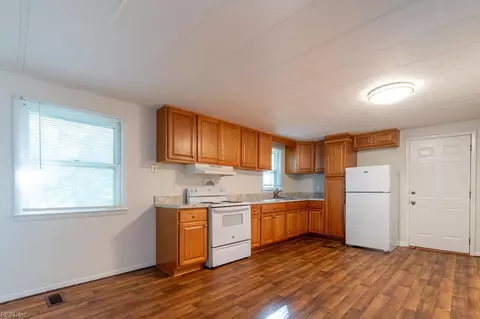 Other - 42 Fulton St, Hampton, VA 23663 photo 2 of 4