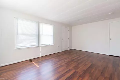 Living - 42 Fulton St, Hampton, VA 23663 photo 2 of 2