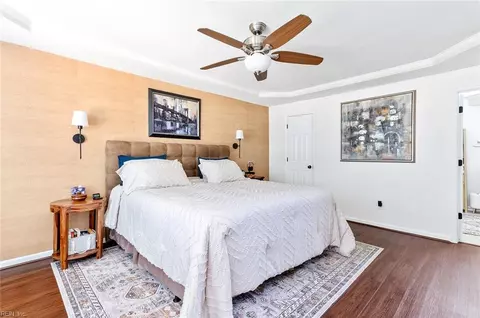 Bedroom - 4 Mullins Ct, Hampton, VA 23666 photo 1 of 3
