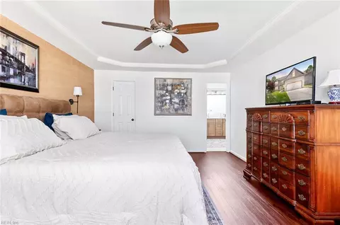Bedroom - 4 Mullins Ct, Hampton, VA 23666 photo 2 of 3
