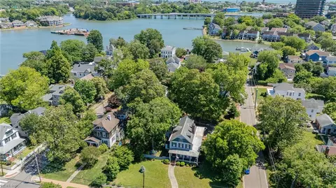 View/Area - 334 E Pembroke Ave, Hampton, VA 23669 photo 1 of 1