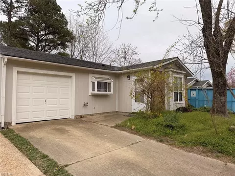 1426 Chickadee Ln, Virginia Beach, VA 23454