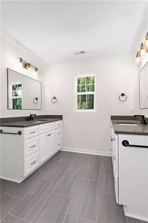 Bath - 6 Ac Harris Creek Rd, Hampton, VA 23669 photo 4 of 5