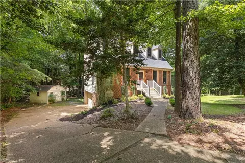 102 Sharps Rd, Williamsburg, VA 23188