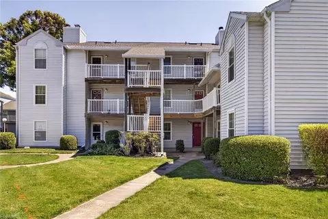 2104 Advent Ct, Virginia Beach, VA 23454