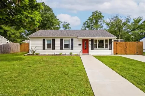 439 Walnut St, Hampton, VA 23669