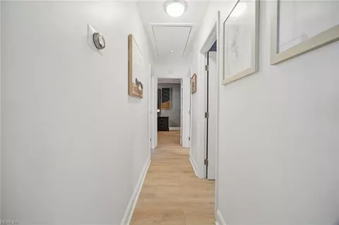 Entry Way - 439 Walnut St, Hampton, VA 23669 photo 1 of 1