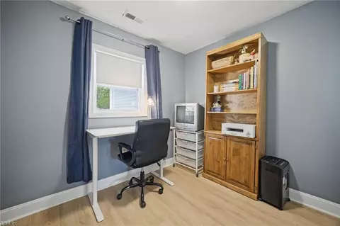 Other - 439 Walnut St, Hampton, VA 23669 photo 5 of 8