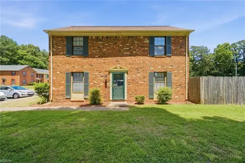 359 Deputy Ln #F, Newport News, VA 23608