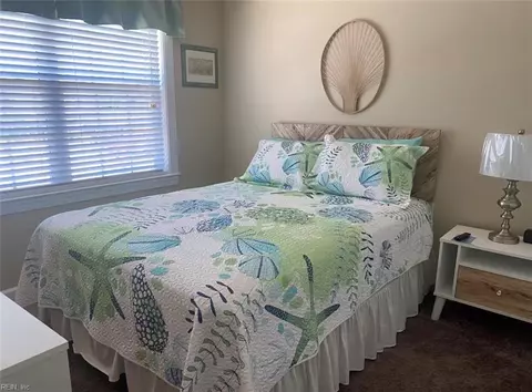 Bedroom - 16 Al St, Hampton, VA 23664 photo 6 of 8
