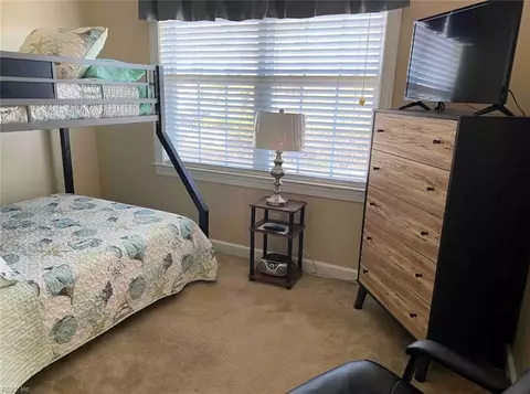 Bedroom - 16 Al St, Hampton, VA 23664 photo 8 of 8