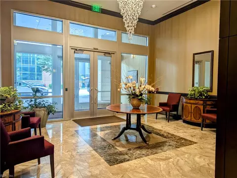 4545 Commerce St #1608, Virginia Beach, VA 23462
