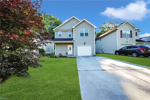 1810 Hoover Ave #A, Chesapeake, VA 23324