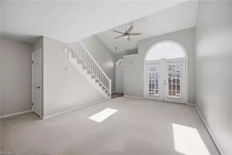 964 Saint Andrews Rch Reach #B, Chesapeake, VA 23320