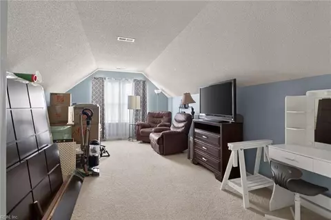 Entry Way - 15 Tripp Ter, Hampton, VA 23666 photo 2 of 2