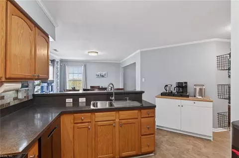 Kitchen - 15 Tripp Ter, Hampton, VA 23666 photo 3 of 3