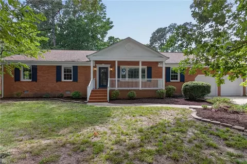 612 Old Dominion Rd, Yorktown, VA 23692