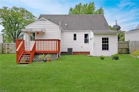 Exterior - 3496 E Bonner Dr, Norfolk, VA 23513 photo 4 of 7