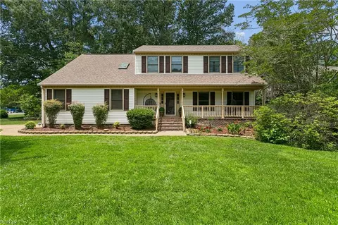 101 Cranwood Ct, Yorktown, VA 23693
