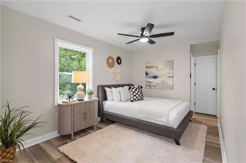 Bedroom - 726 Hemlock Ave, Hampton, VA 23661 photo 1 of 5