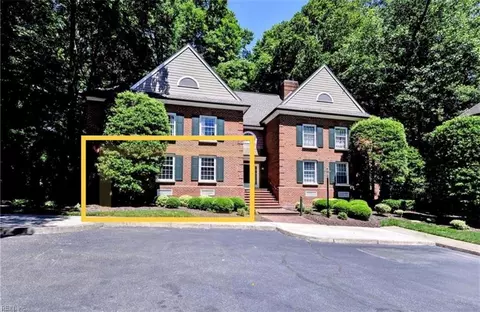 208 Woodmere Dr #B, Williamsburg, VA 23188