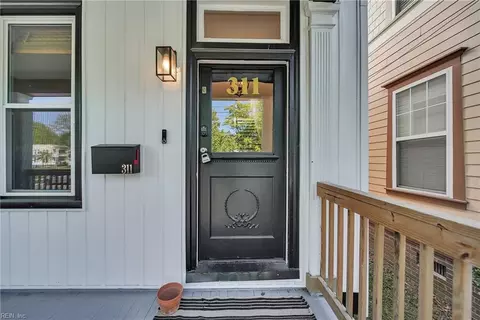 311 W 32nd St, Norfolk, VA 23508