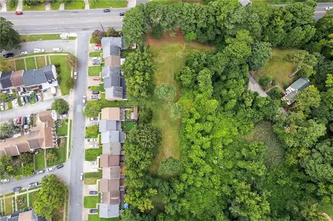 5214 W High St, Portsmouth, VA 23703