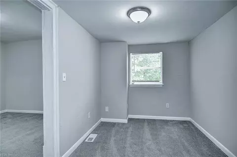 Bedroom - 228 Libby St, Hampton, VA 23663 photo 6 of 8