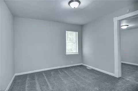 Bedroom - 228 Libby St, Hampton, VA 23663 photo 4 of 8