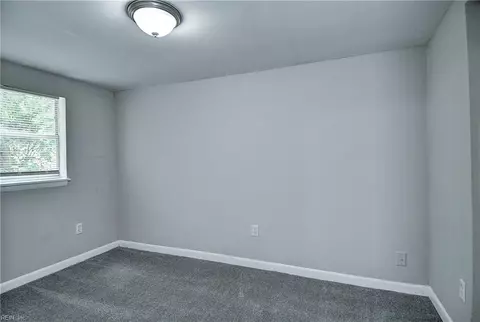 Bedroom - 228 Libby St, Hampton, VA 23663 photo 5 of 8
