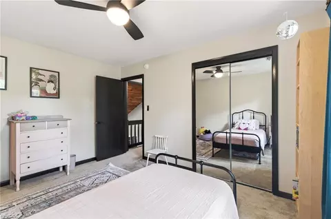 Bedroom - 206 Admiral Ct, Hampton, VA 23669 photo 5 of 9