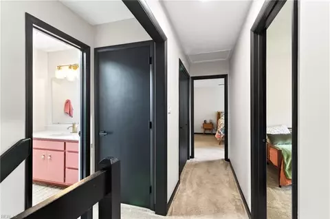 Entry Way - 206 Admiral Ct, Hampton, VA 23669 photo 6 of 7