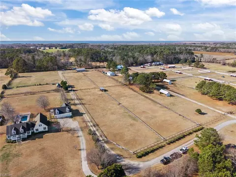 108 Young Rider Ln, Grandy, NC 27939