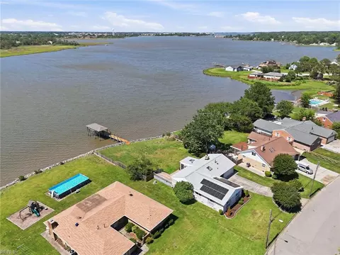 View/Area - 18 Eagle Point Rd, Hampton, VA 23669 photo 6 of 10