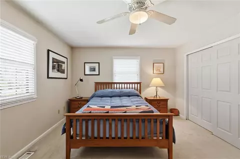 Bedroom - 18 Eagle Point Rd, Hampton, VA 23669 photo 1 of 5