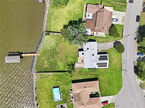 View/Area - 18 Eagle Point Rd, Hampton, VA 23669 photo 4 of 10