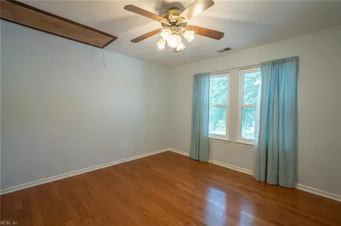 Bedroom - 4100 Scotfield Dr, Chesapeake, VA 23321 photo 9 of 9