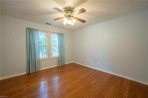 Bedroom - 4100 Scotfield Dr, Chesapeake, VA 23321 photo 7 of 9