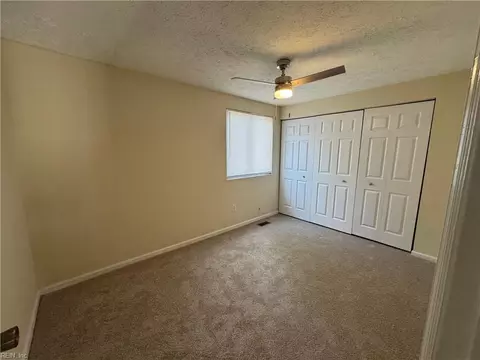 Bedroom - 46 Lucinda Ct, Hampton, VA 23666 photo 1 of 2